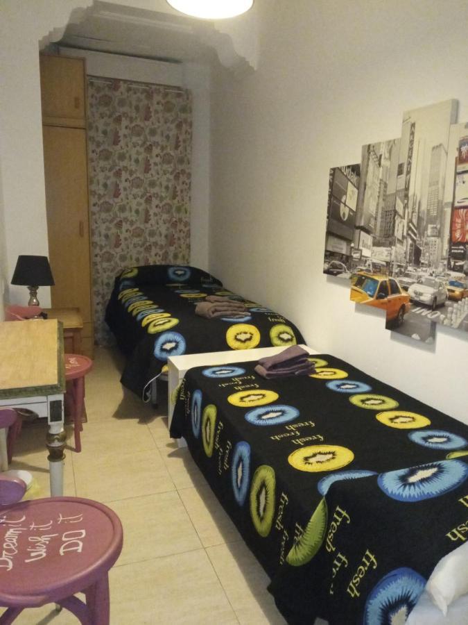 Habitacion Dos Camas Centro Gandía Kültér fotó