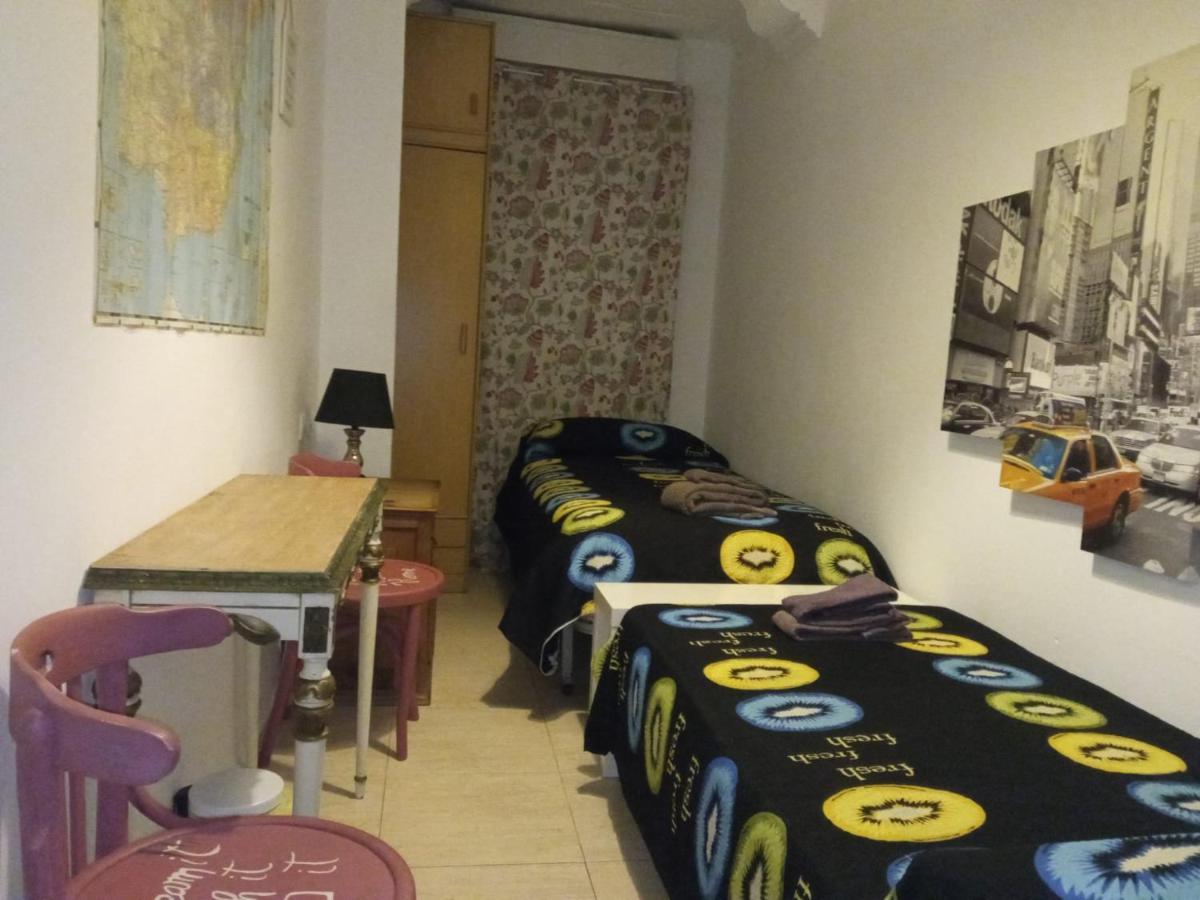 Habitacion Dos Camas Centro Gandía Kültér fotó